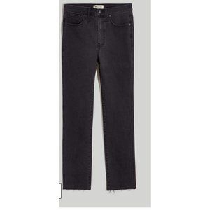 Madewell Womens $128 Stovepipe Jeans Banberry Wash Raw Hem Size 23 NA940